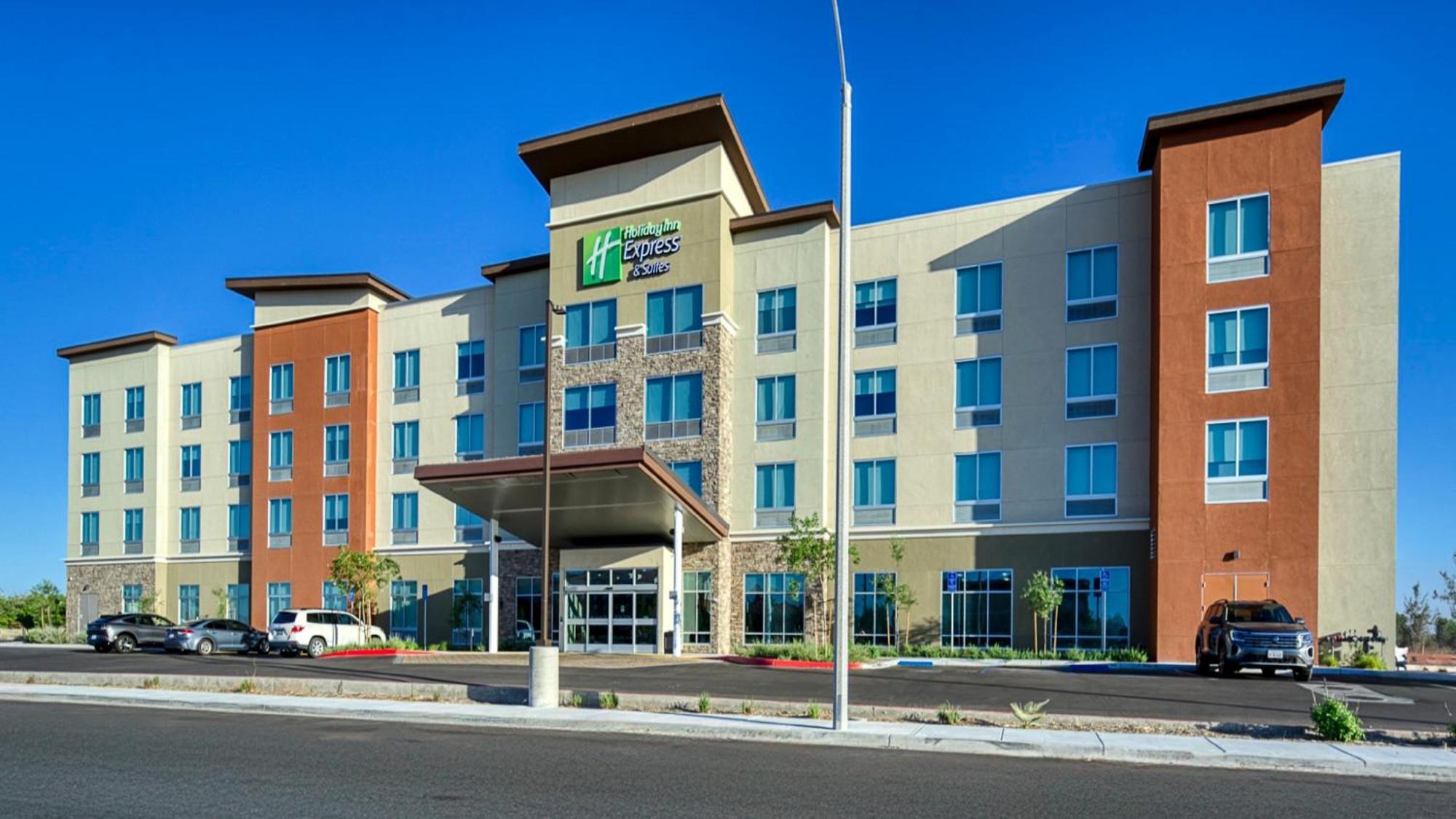 Holiday Inn Express & Suites Ridgecrest - China Lake By Ihg Kültér fotó